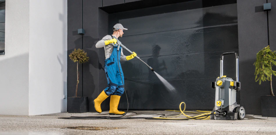 Commercial Power Washing Commercial Power Washing